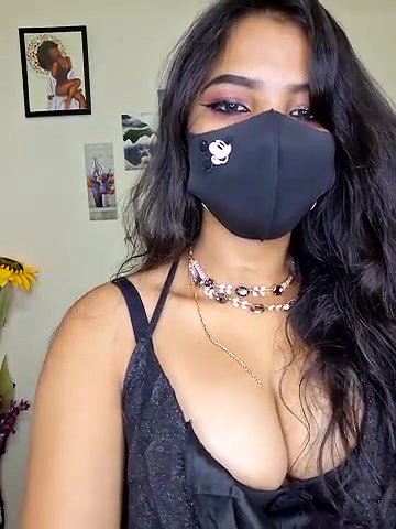 Indian girl nude dancing than wearing cloth talking in live