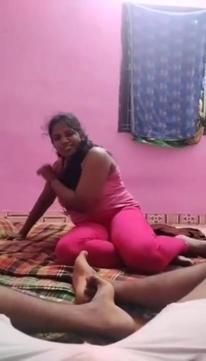 Tamil Beautiful Big Boobs Shy Girl 1st Room Date
