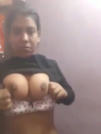pussy and boobs shows on vc girl to lover 86207525