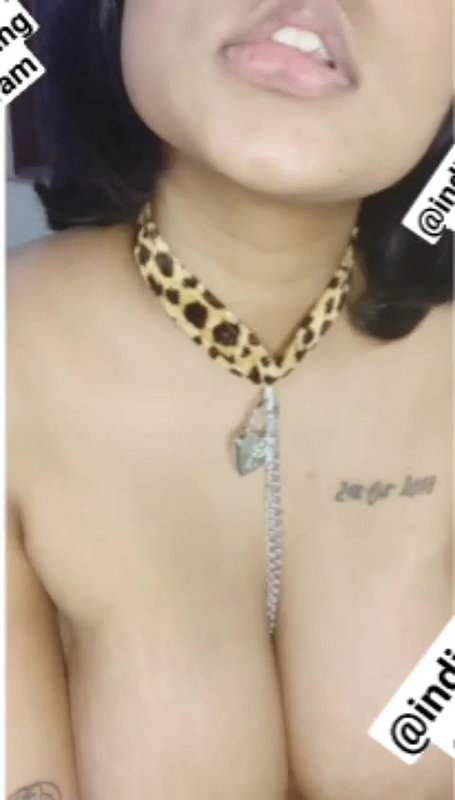 Meri chut dekhni hai