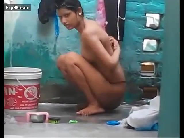 Indian Maid Creampie sex in kitchen