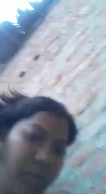 bald Desi pussy show