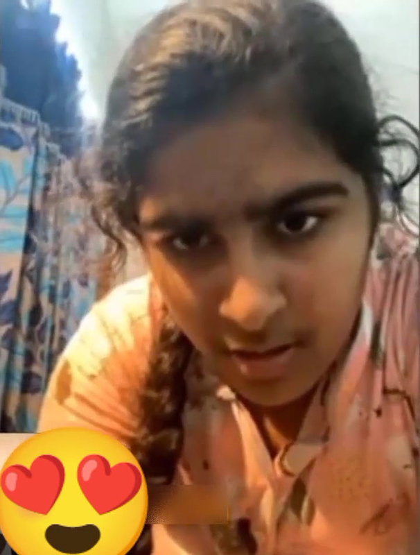 Beautiful Girl Showing Fingering On Video Call