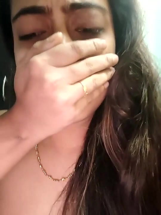 Horny gf fingering hard  showing ass