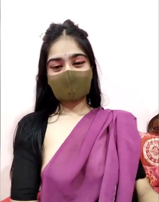arisha showing her boobs