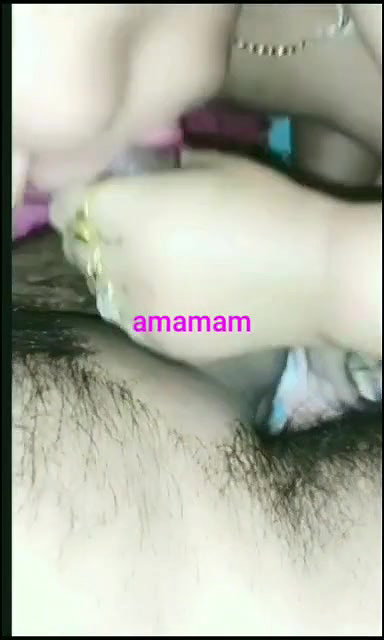 sexy Bhabhi blowjob handjob