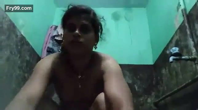 Kam wali Bai kapde dhote samye Ghar ka bada londa pela chod dia