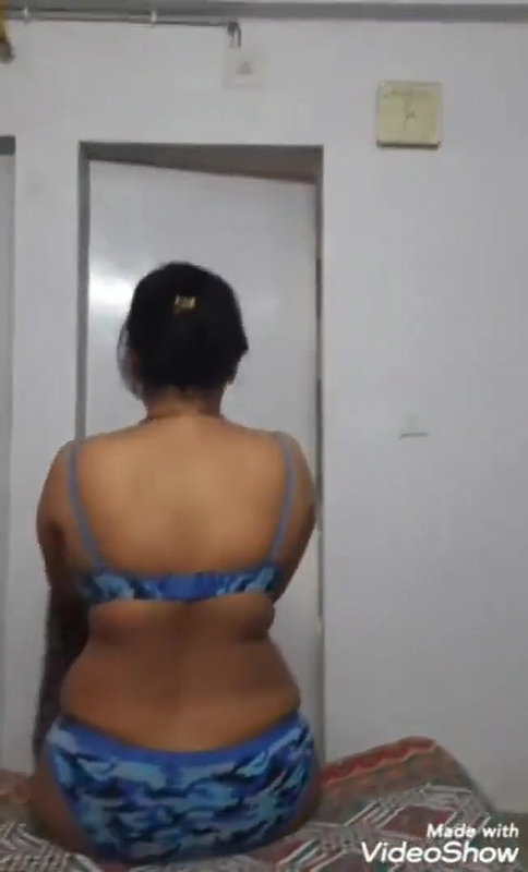 PRIYA BHABHI CUCKOLD 20