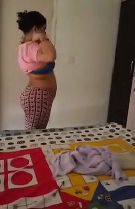 PRIYA BHABHI CUCKOLD 25