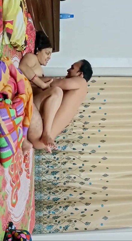 PRIYA BHABHI CUCKOLD 35