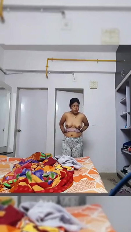 PRIYA BHABHI CUCKOLD 36