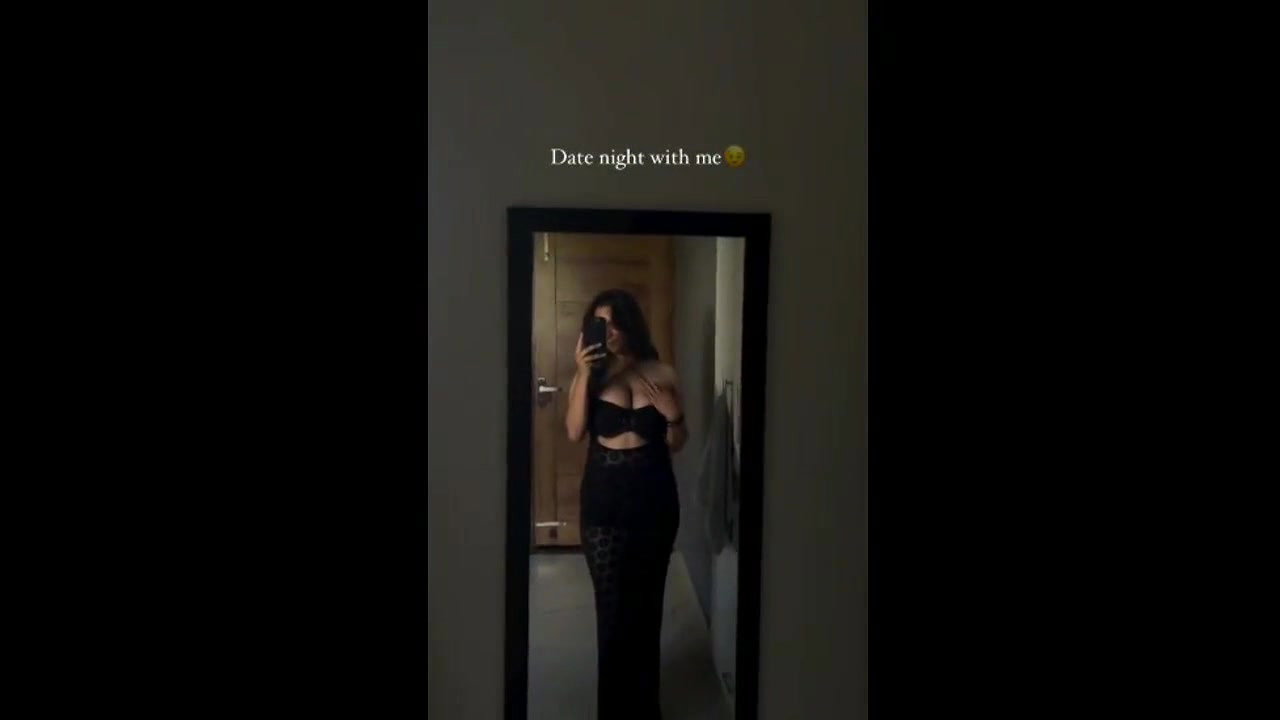 Sexy Desi Wife Blowjob And Fucking