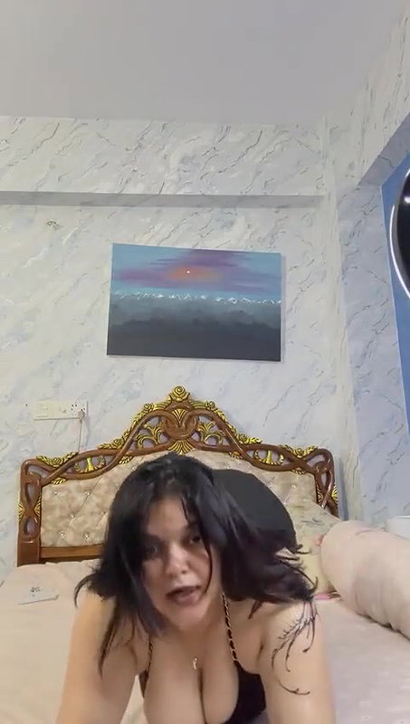 Indian Horny Babe Showing huge boobs  Asshole Fingering