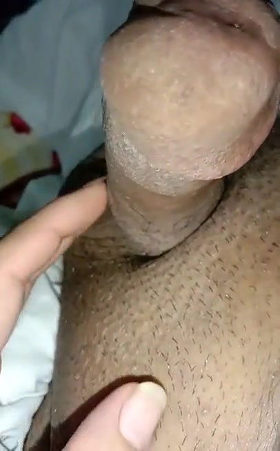 Hard Paki handjob