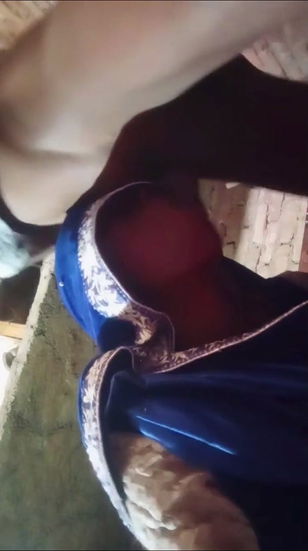 desi bhabhi taking deep shots in her throat