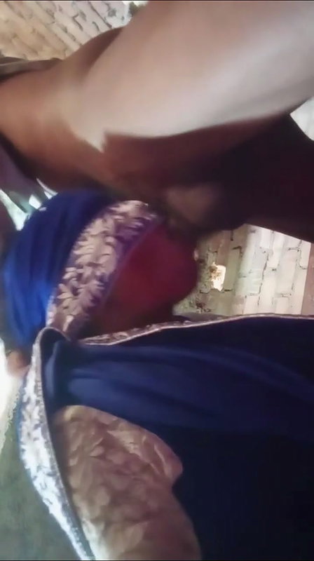 desi bhabhi taking deep shots in her throat
