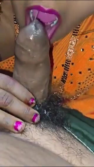 hot wife sucking dick