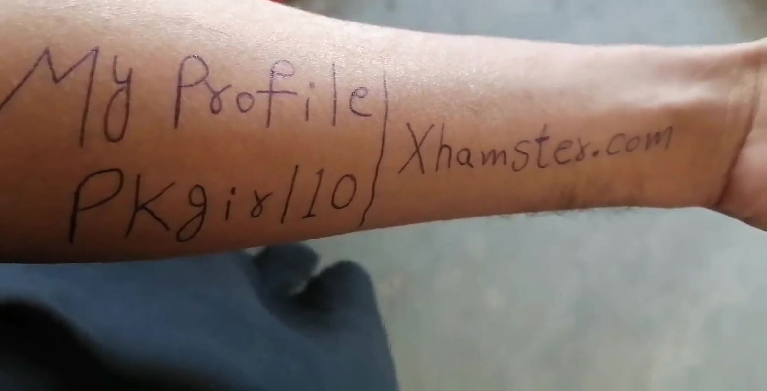 Hay garmi desi wife sexy – Hot Pakistani home wife sex