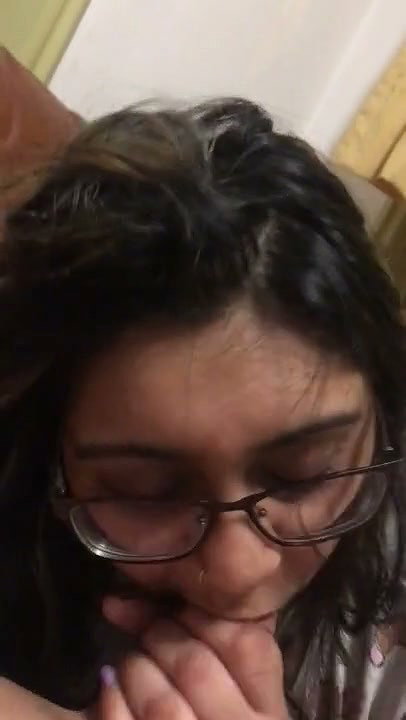chubby Indian wife blowjob