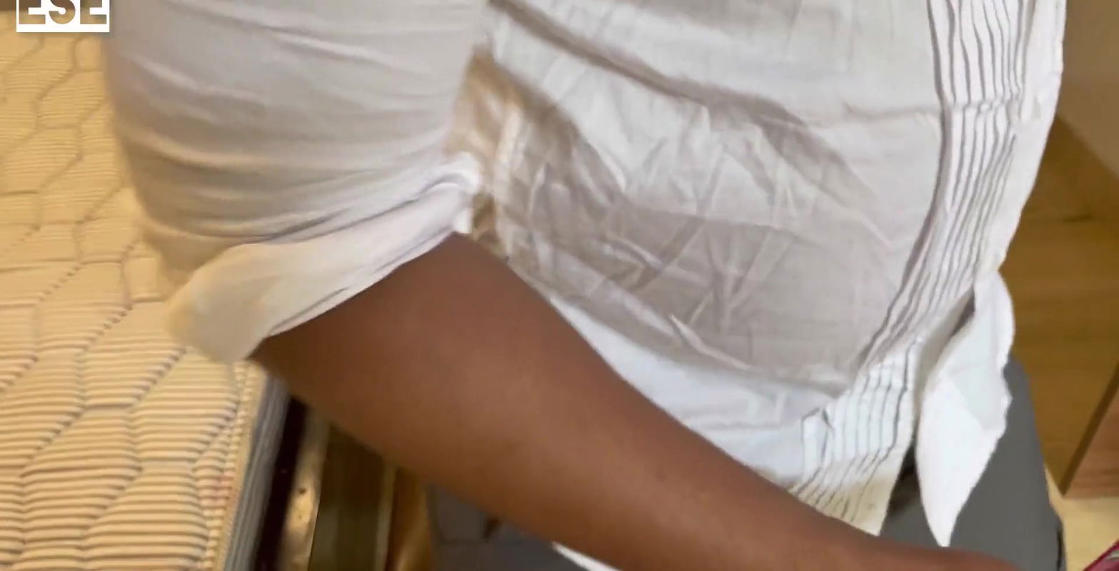 Holi mein kholi Bhabhi ki choli and fucks her hard