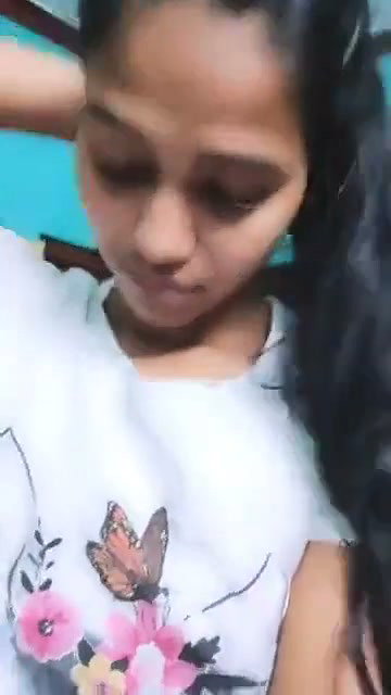 cute girl nude show