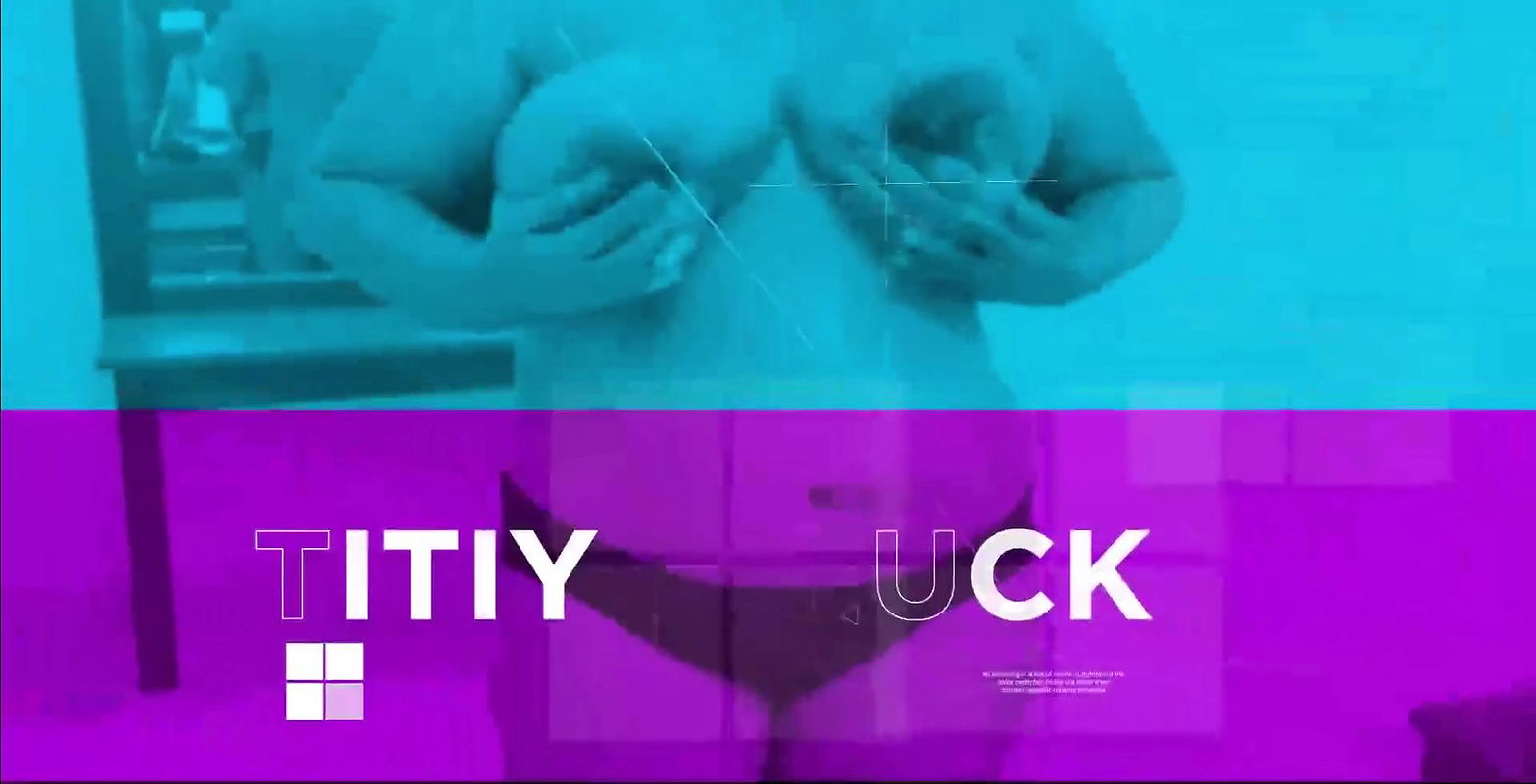 HORNY AUNTY PISSING OUTDOOR & FINGERING