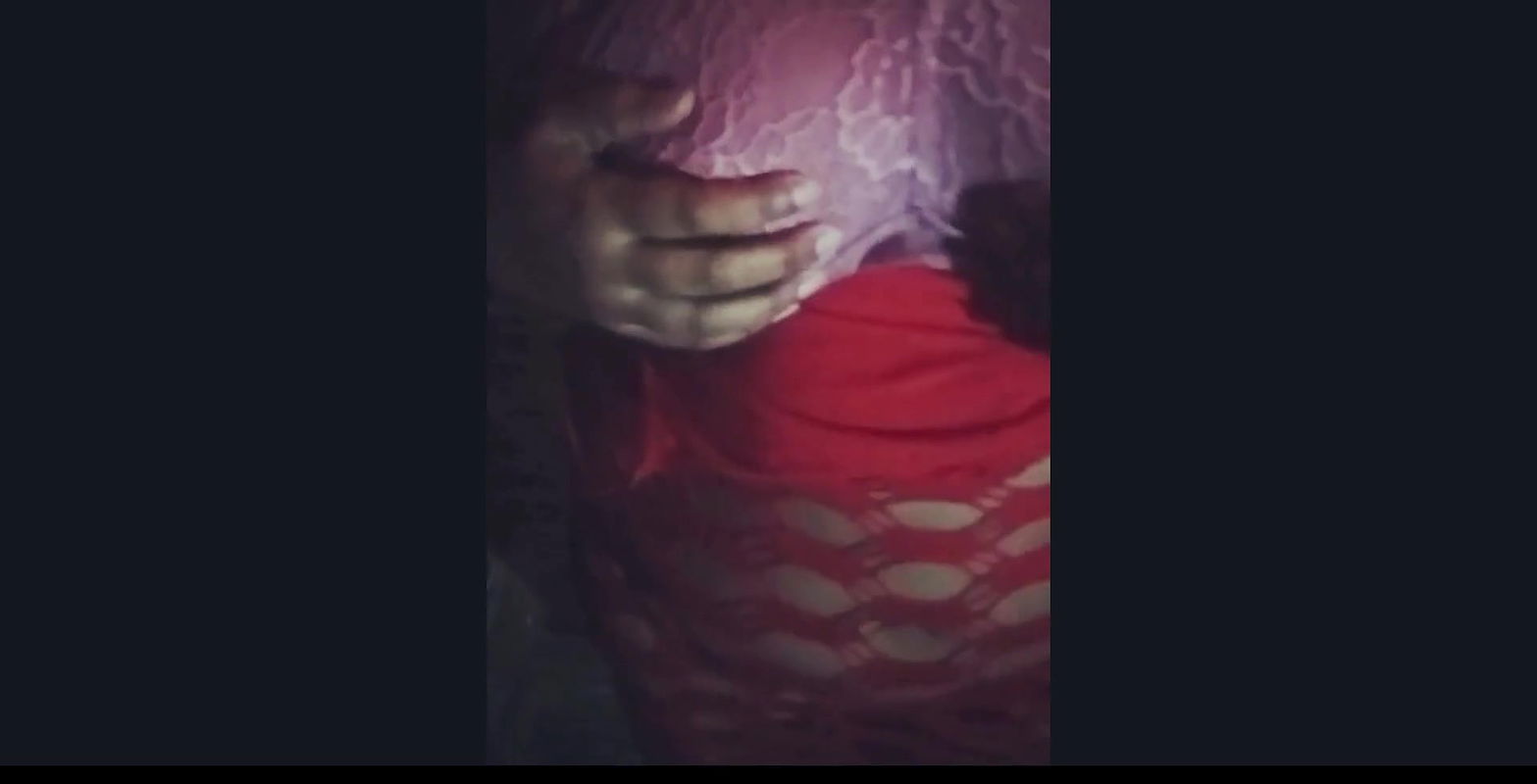 Horny Desi Wife Does Striptease with Clear Audio