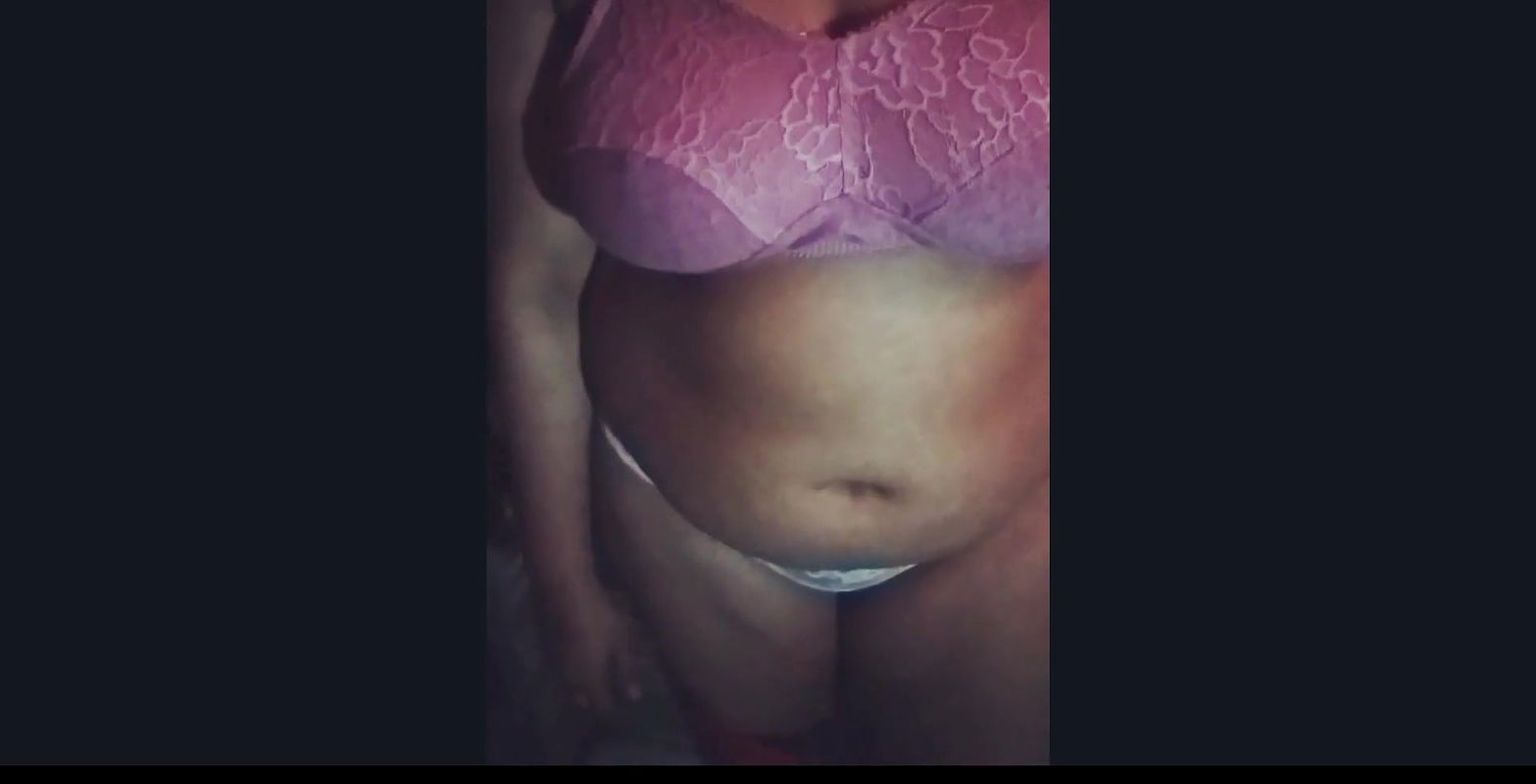 Horny Desi Wife Does Striptease with Clear Audio