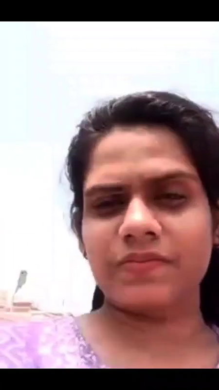 Big Boobs Indian Girl Showing