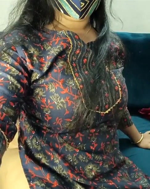 Indian girl fingering putting finger in her ass