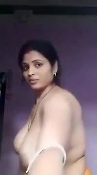 Desi Aunty Nude Video Call