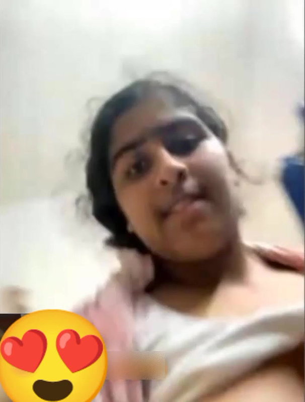 Indian village girl showing her ass