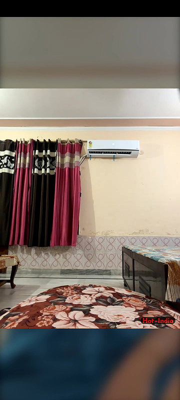 88pink 5 playing with real banana nepali randi bhabhi boobs