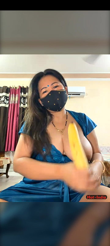 88pink 5 playing with real banana nepali randi bhabhi boobs