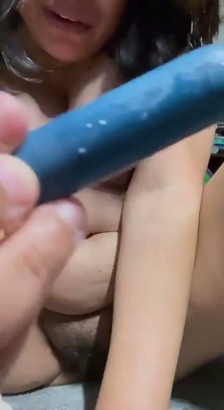 chubby girl pussy fuck with dildo