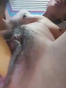 Hot Desi Girl Showing Pussy And inserting