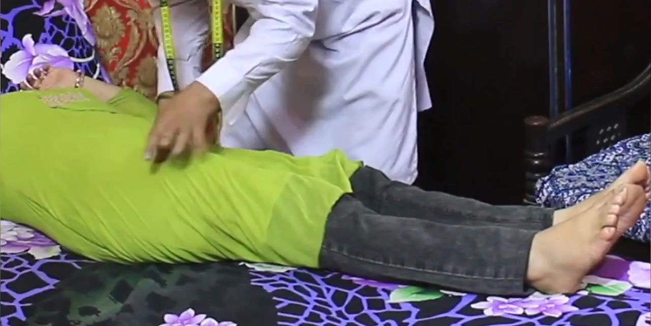 Hot Stepsister and tharki darzi romantic sex – Stepsister sex – Pakistani cute girl sexy – Pkgirl10