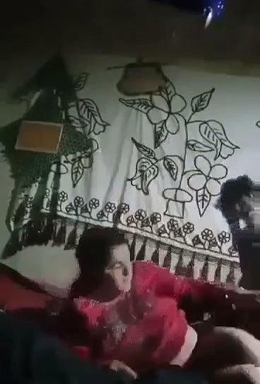 Cheating Peshawar Pashto aunty secret sex with neighbour