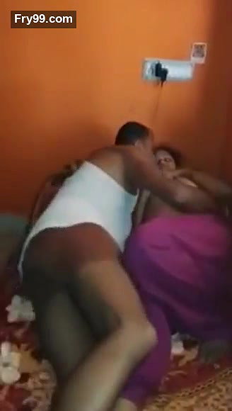 Sali ne apne jiju ko mutha marte huve dekha liya fir chudai kiya