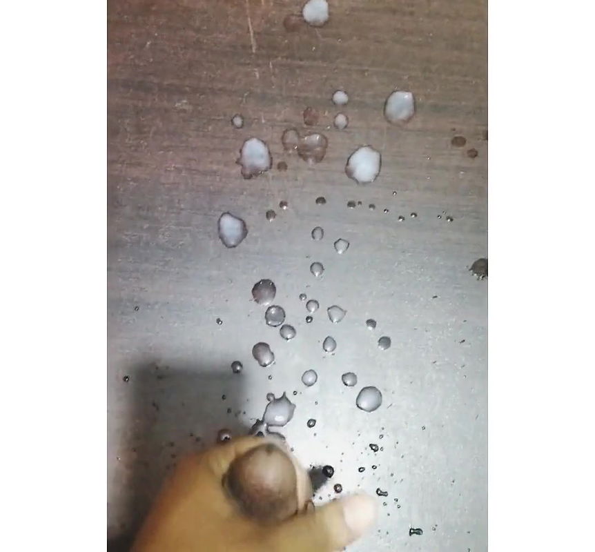 I feeling so board and my cock become hard