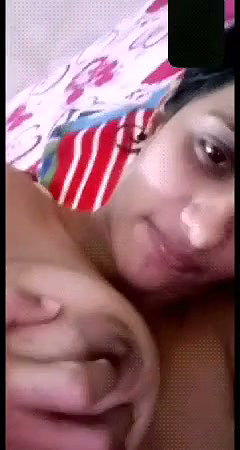 Desi sexy tits show