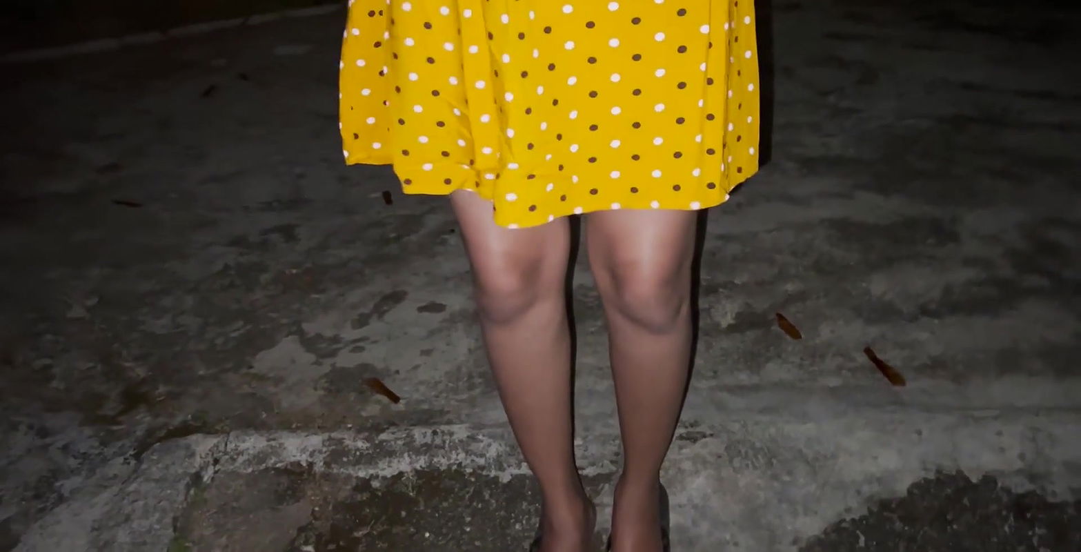 indian college girl give blowjob to stranger when going home at night