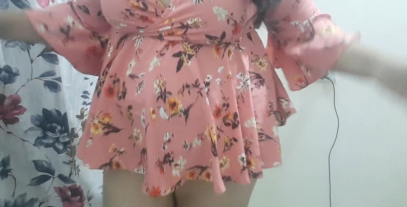 INDIAN SEXY HOT NAUGHTY GIVING AUDITION FOR SEXY MOVIE