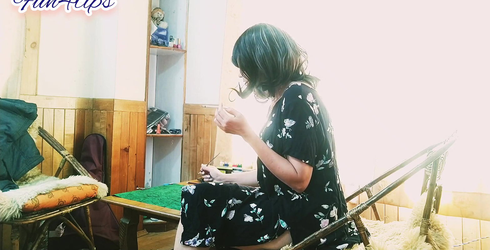 MILF Sucking BBC While Smoking Close Up