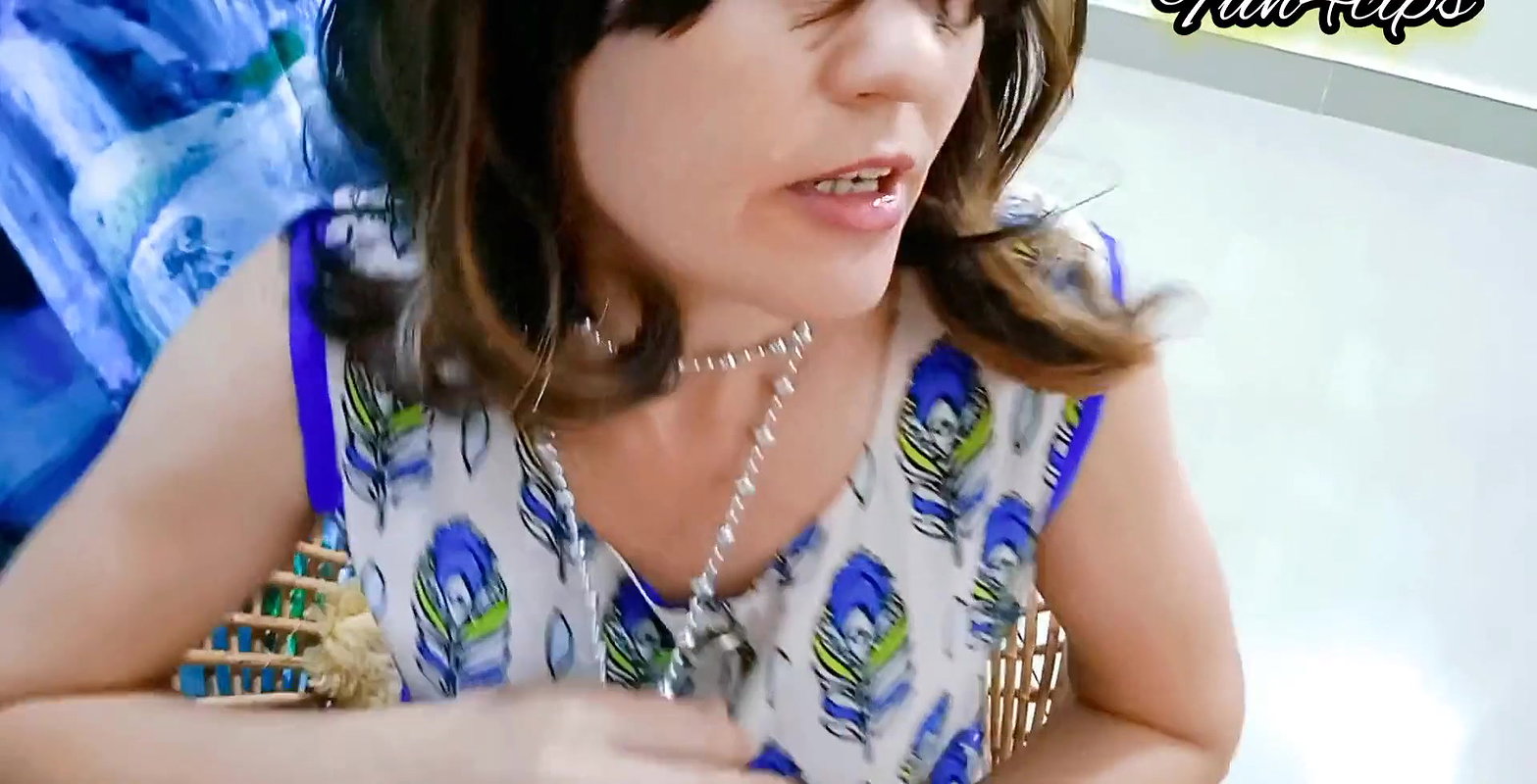 My roommate makes me horn, I Started Sucking his cock deep