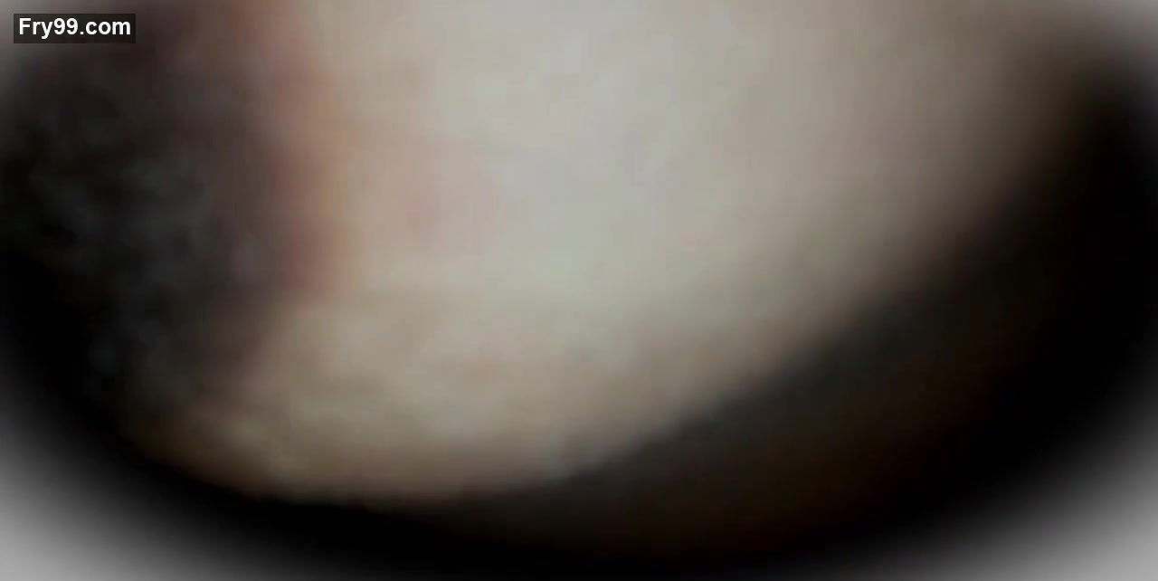 Pakistani Girls show wet pussy and vergin Choot hips