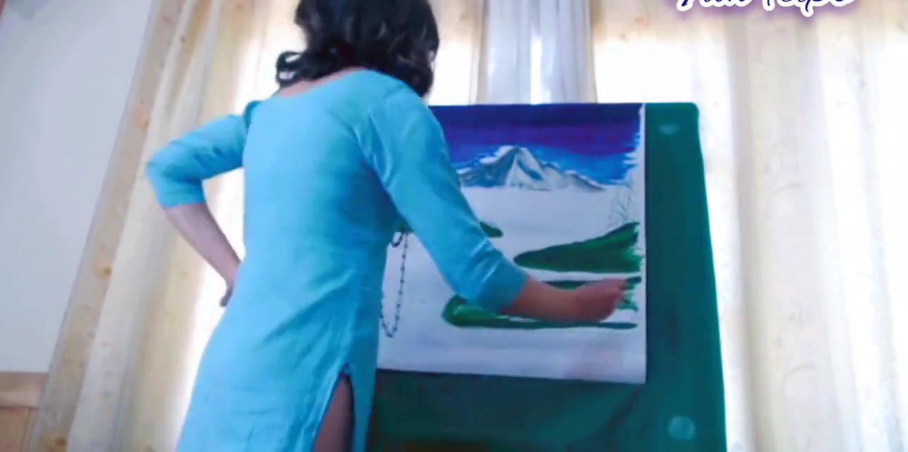 Quick Painting With Lovense Inside Pussy