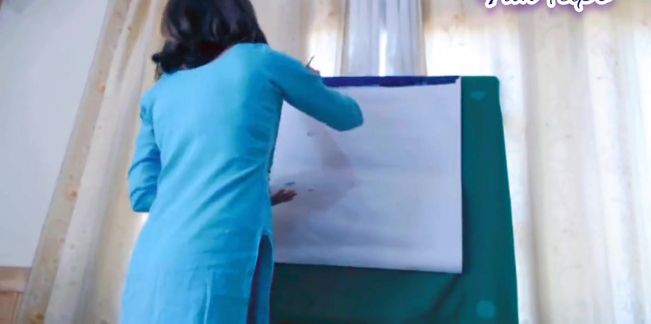 Quick Painting With Lovense Inside Pussy