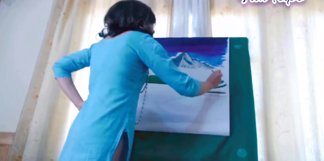 Quick Painting With Lovense Inside Pussy