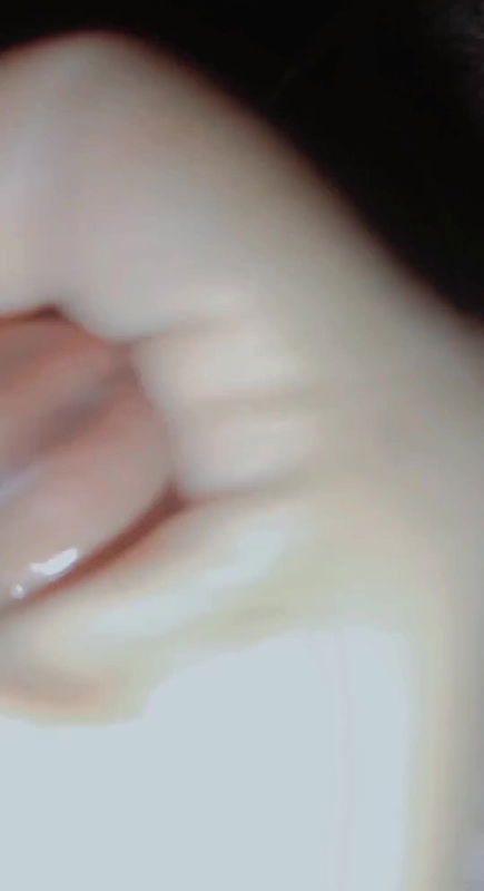 Real handjob – can’t stop Cumming on Bra